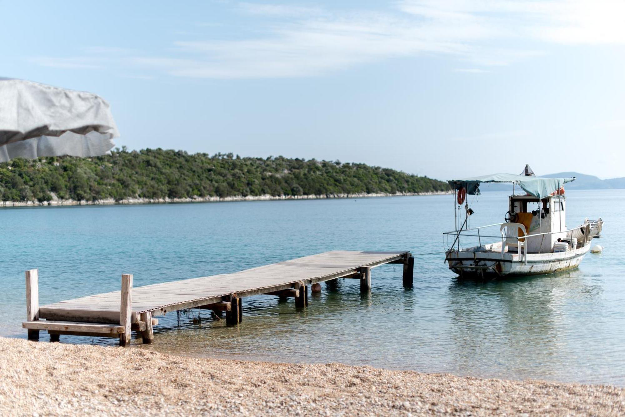 Villa Aphrodite Palairos Bagian luar foto